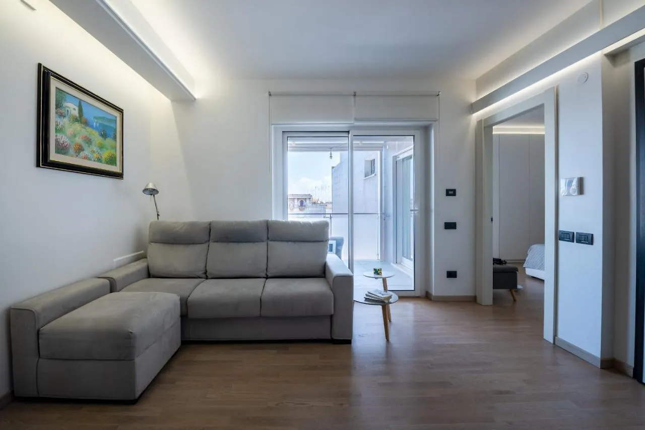 Casa Via Capponi contacts